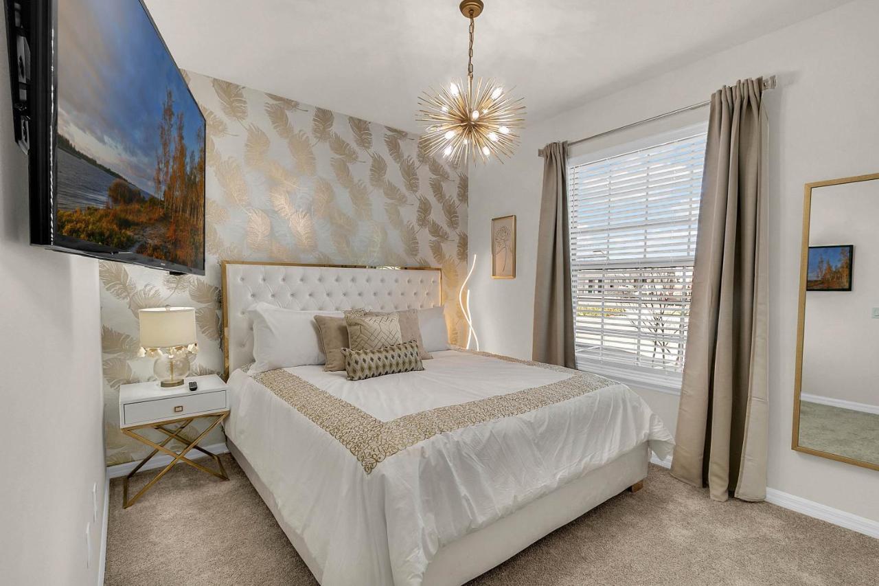 5 Bedrooms - 4,5 Bathrooms - Windsor At Westside 8928 Sa 올랜도 외부 사진